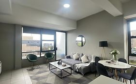 The Rosebank Luxe, City View Balcony